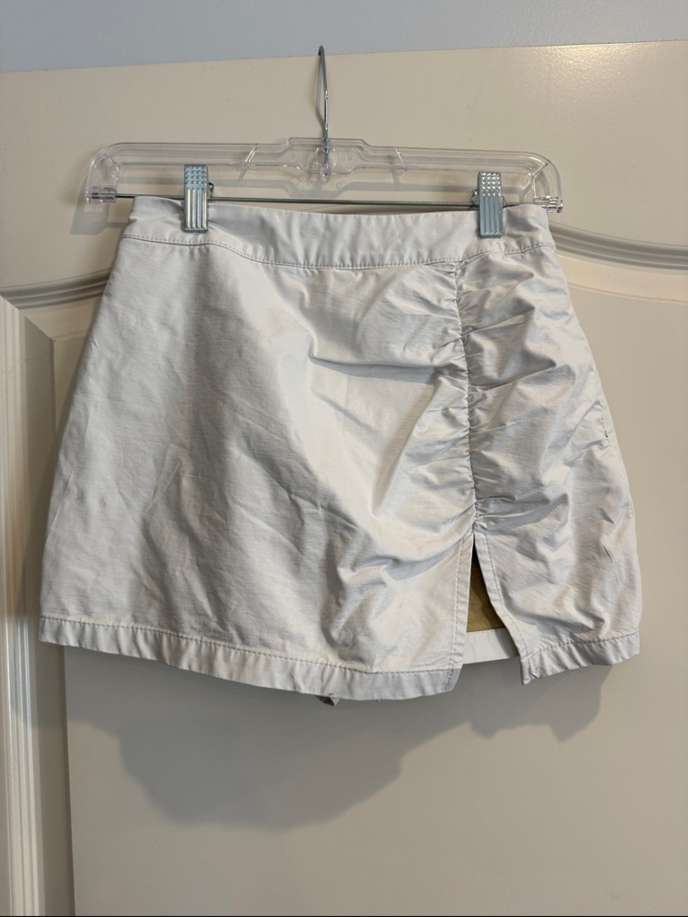 American Threads White Ruched Faux Leather Mini Skort